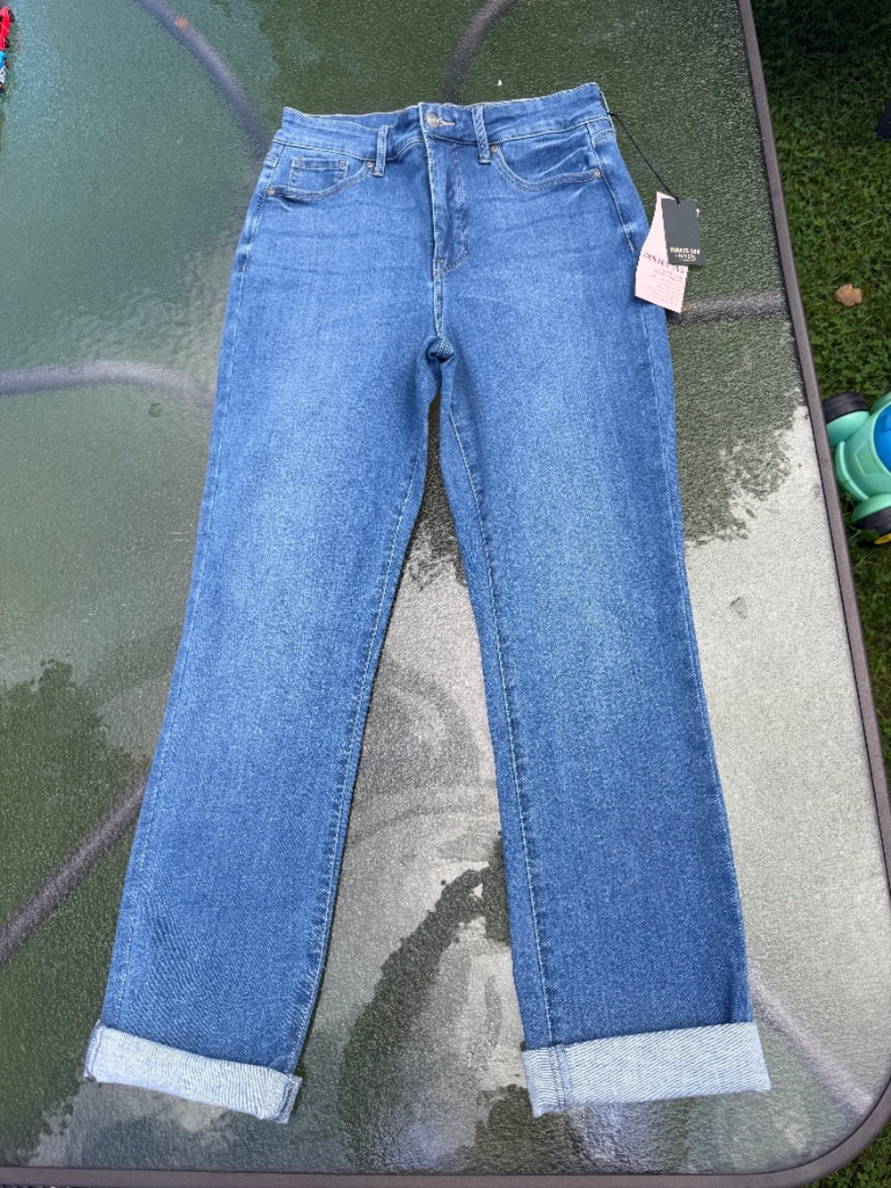 NYDJ Not Your Daughter’s Jeans Curves 360 - Straight with Cuff Size 6